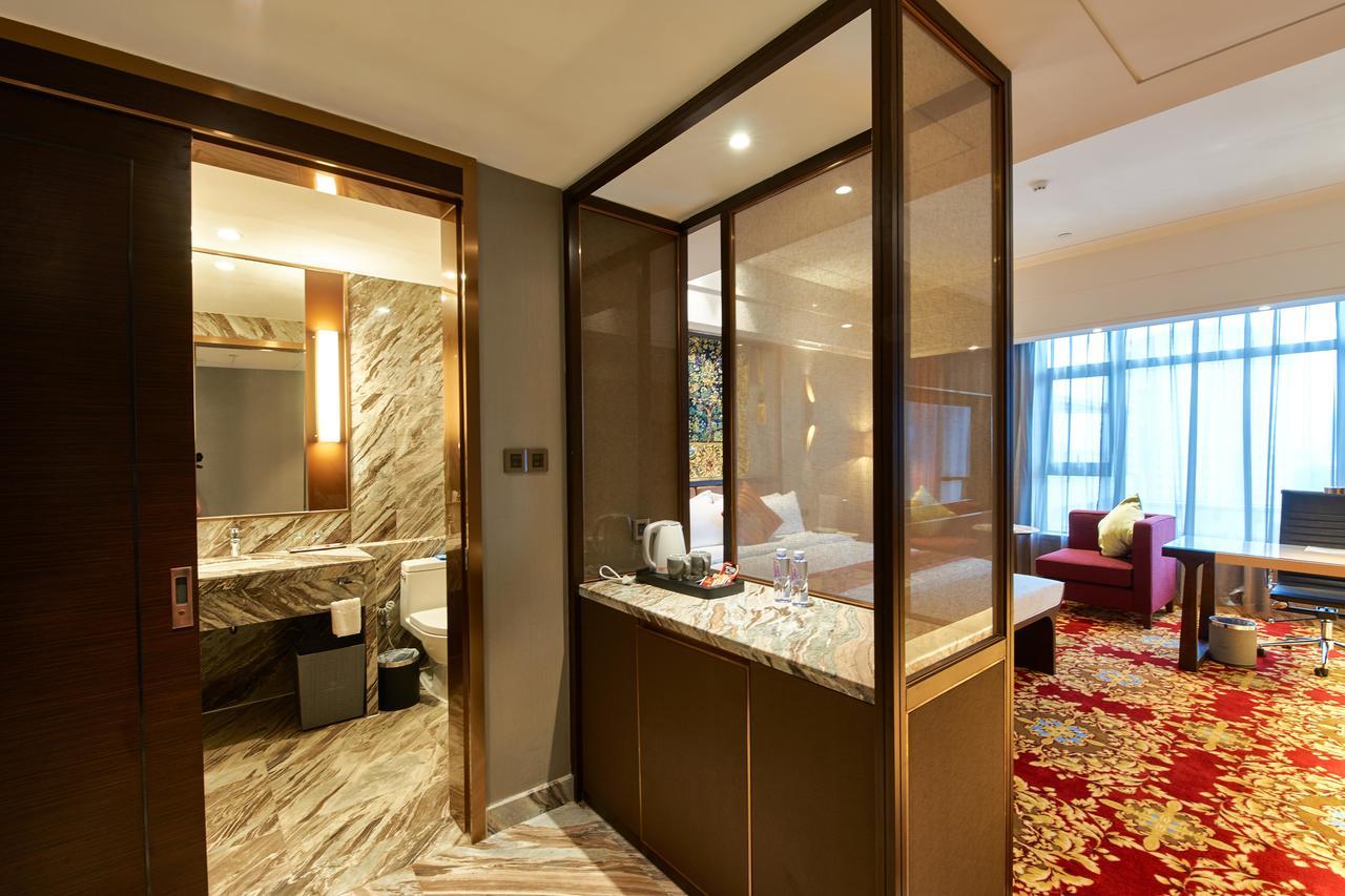 Zhongshan Guzhen Huayu Landmark Hotel Εξωτερικό φωτογραφία